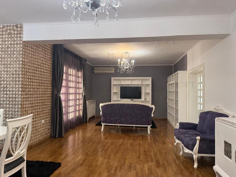 Apartament cu 4 camere decomandat, mobilat în Barbu Văcărescu