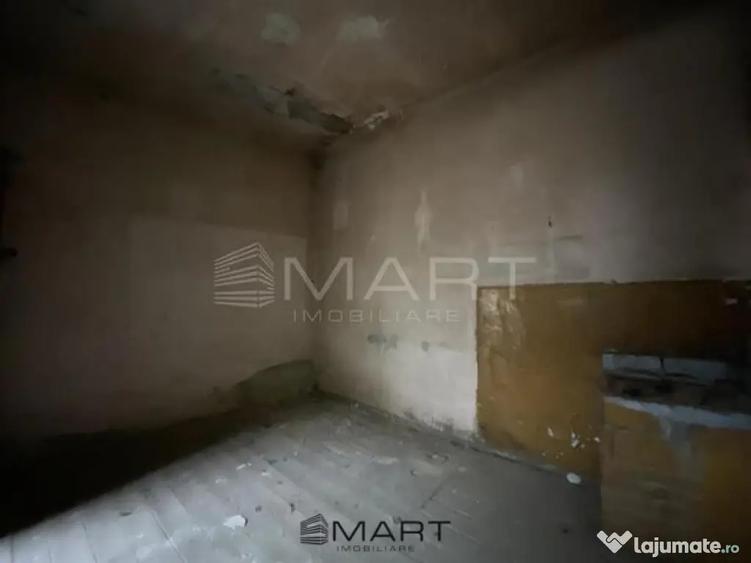 Apartament cu 5 camere decomandat în Turnișor