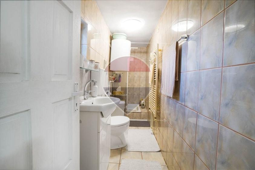 Casă individuală cu 4 camere cu Teren 902 Mp în Lunca Calnicului