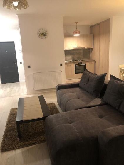 Apartament cu 2 camere nedecomandat în Central