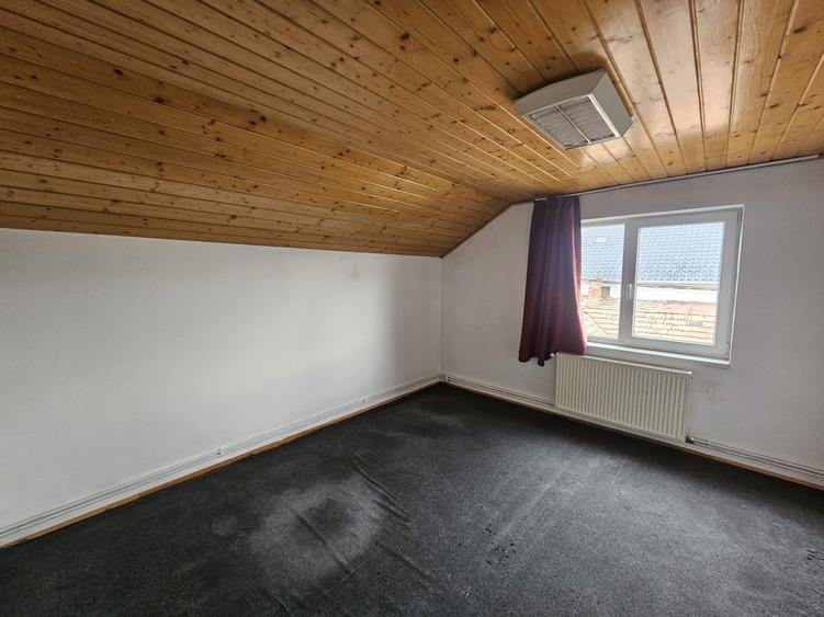 Duplex cu 6 camere cu Canalizare în Gheorgheni