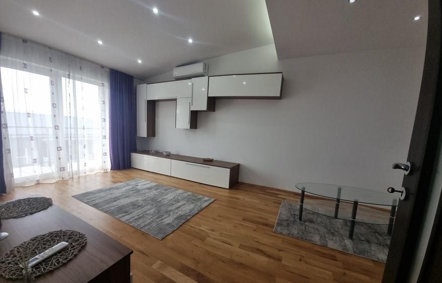 Apartament cu 2 camere decomandat, mobilat în Florești