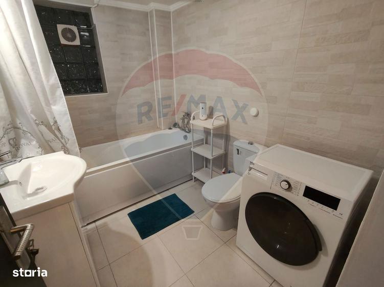 Apartament cu 2 camere decomandat în 1 Mai