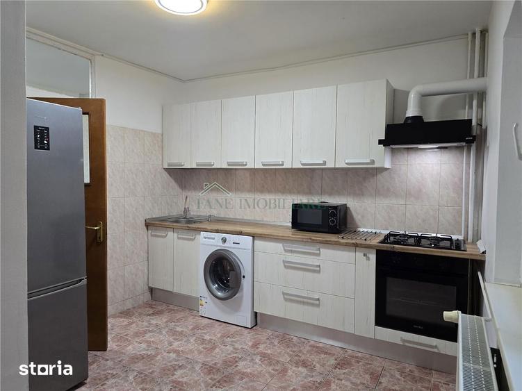 Apartament cu 2 camere, mobilat în Tei