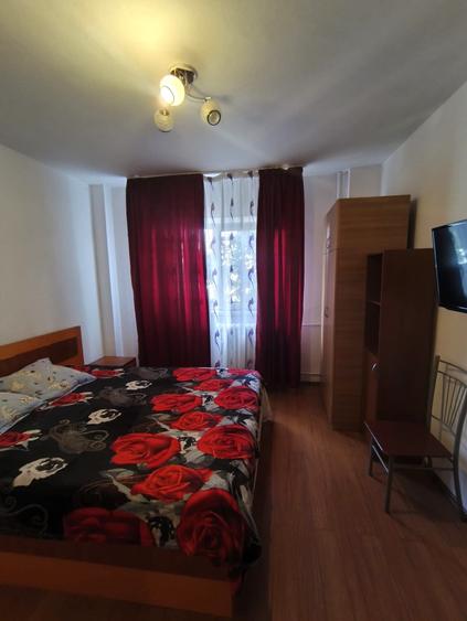 Apartament cu 2 camere decomandat în 13 Septembrie