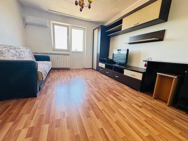 Apartament cu 3 camere nedecomandat în Crihala