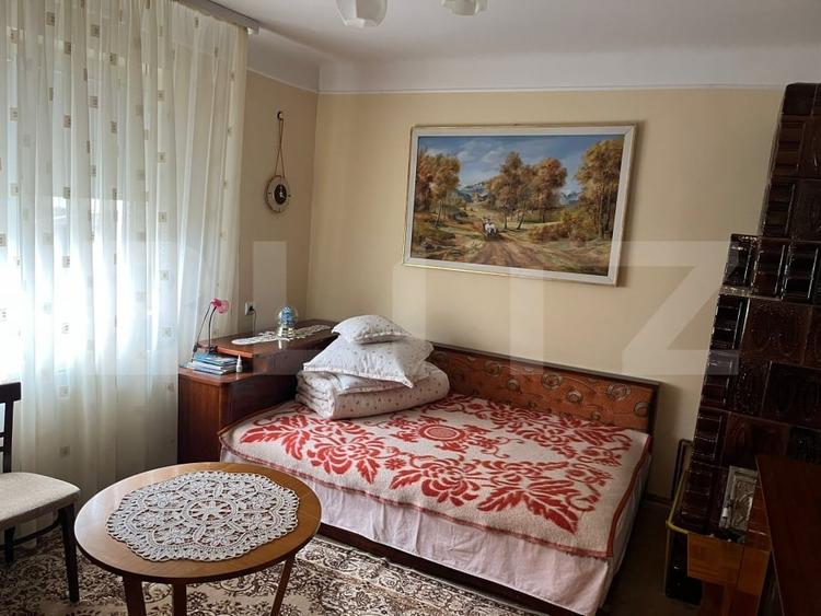 Casă individuală cu 5 camere cu Canalizare în Filiași