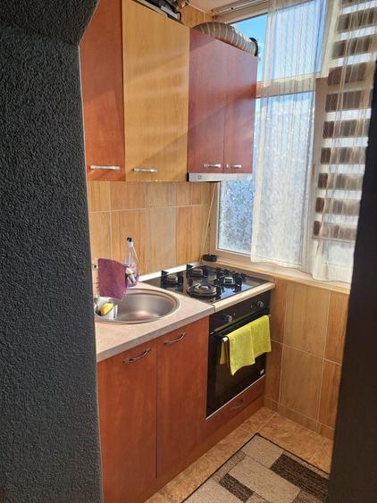 Apartament cu 2 camere decomandat în Exterior Vest