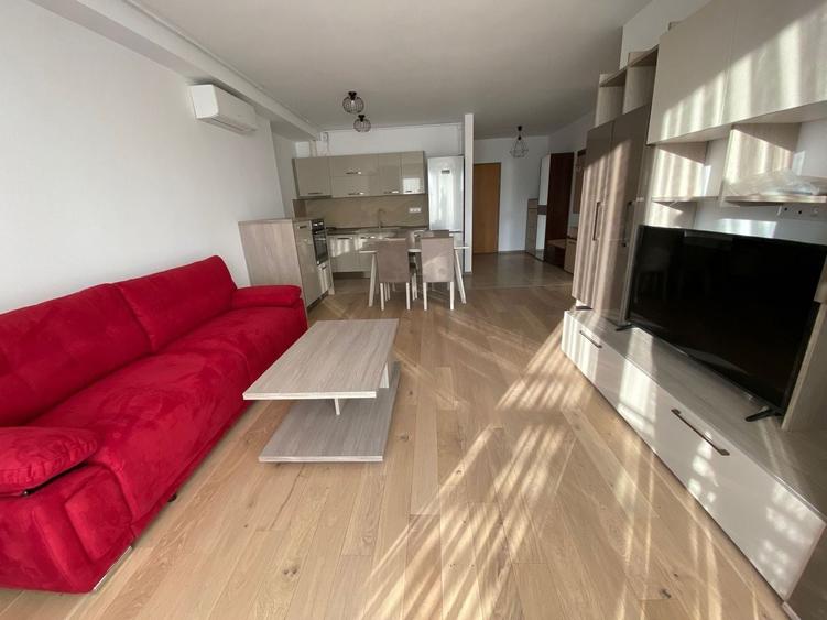 Apartament cu 3 camere decomandat în Take Ionescu