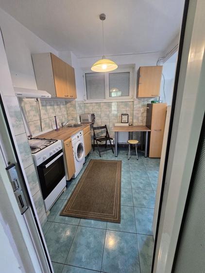 Apartament cu 2 camere decomandat în Moroasa 1