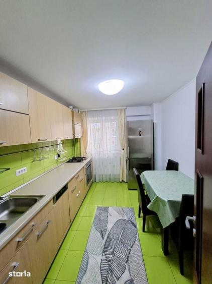 Apartament cu 3 camere în 13 Septembrie
