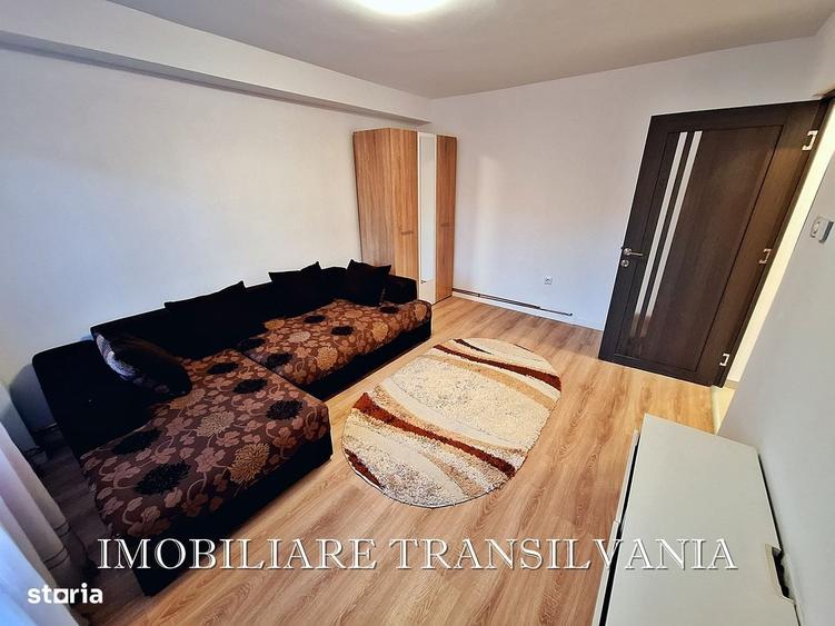 Garsonieră decomandată în Central