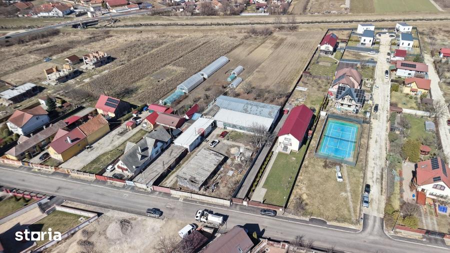 Teren de 6000 mp, în Stupini