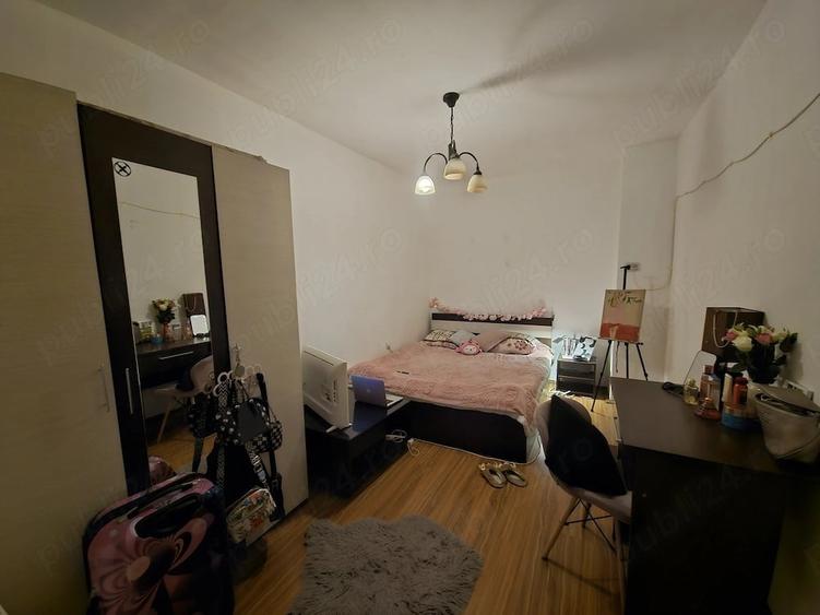 Proprietar dau in chirie ap 2 camere decomandate str Paris - 3