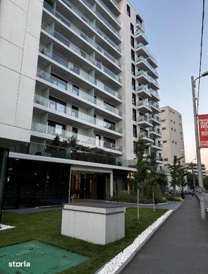 Apartament cu 4 camere decomandat în Nerva Traian