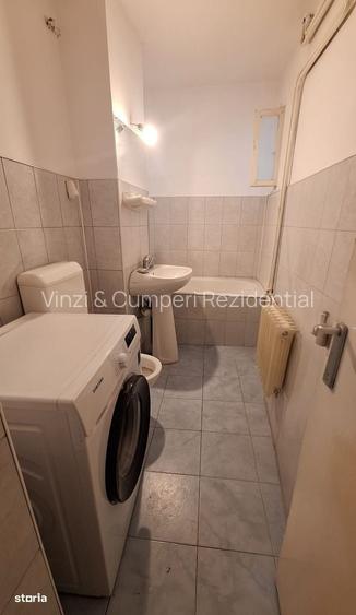 Apartament 3 camere, Confort 1, Vlaicu, decomandat, etaj intermediar