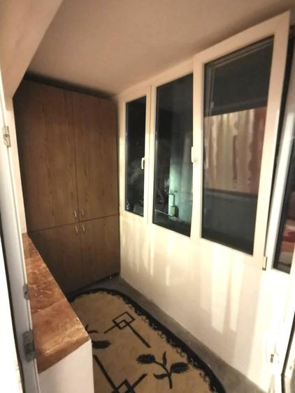 Apartament cu 2 camere semidecomandat în Est