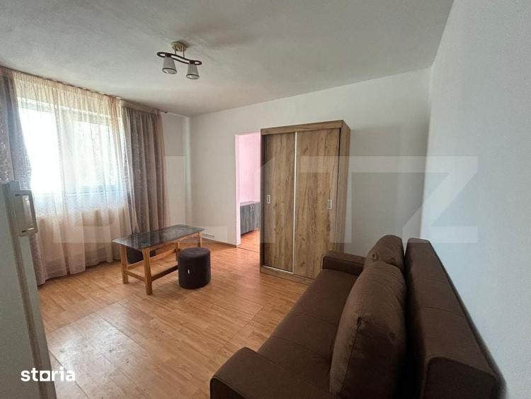 Apartament cu 2 camere semidecomandat în Decebal
