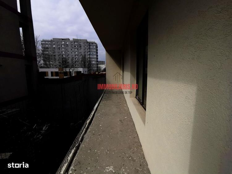 Casă cu 4 camere cu Canalizare în Ozana