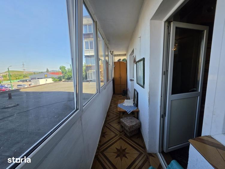 Apartament cu 2 camere semidecomandat în Florilor