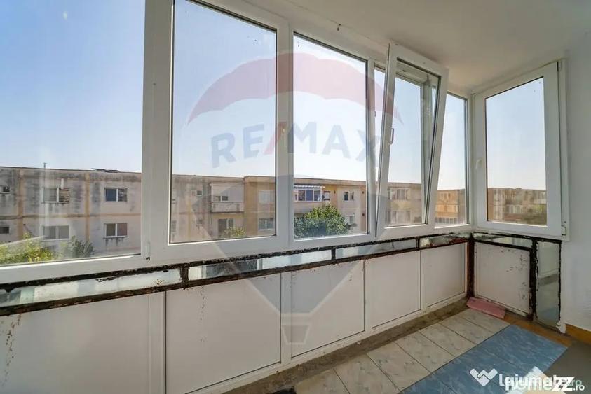 Apartament cu 2 camere semidecomandat în Micălaca