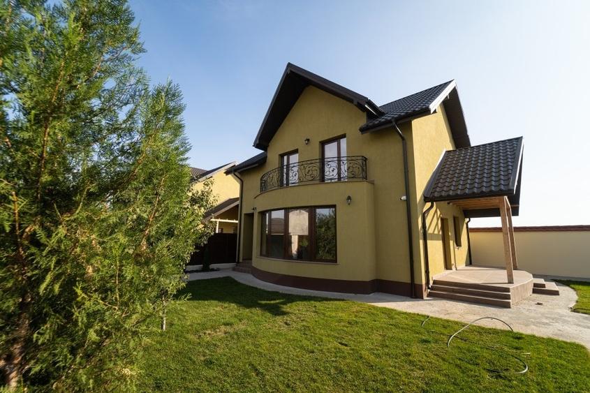 Casă individuală cu 4 camere cu Teren 400 Mp în Vânători