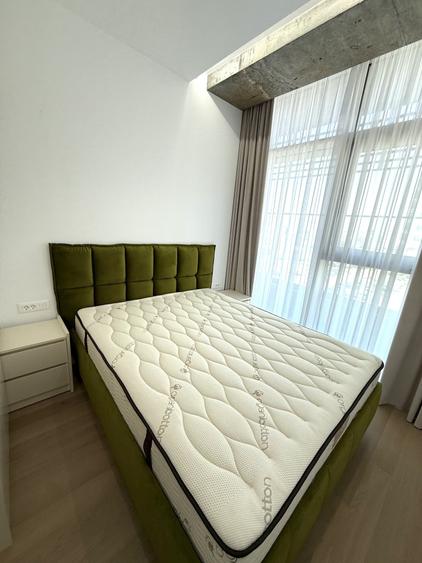 Apartament cu 2 camere semidecomandat, mobilat în Aviației