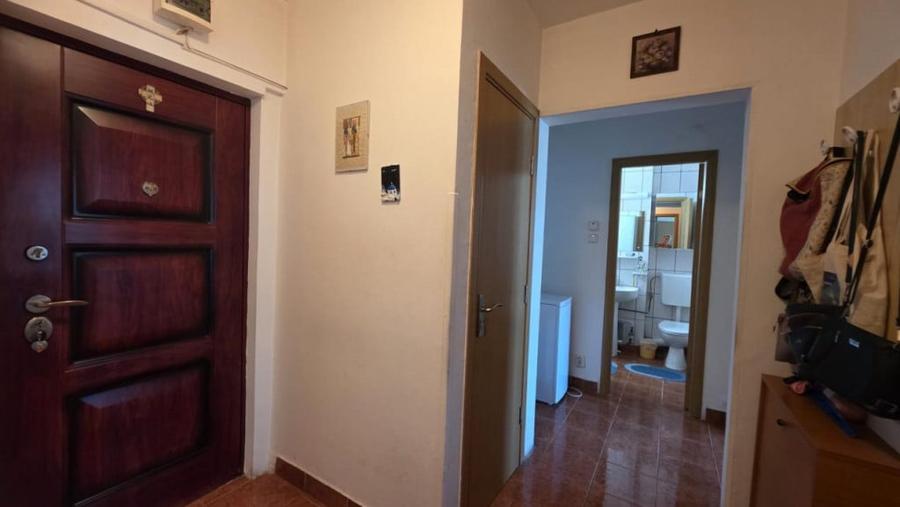 Apartament cu 2 camere decomandat în Liviu Rebreanu