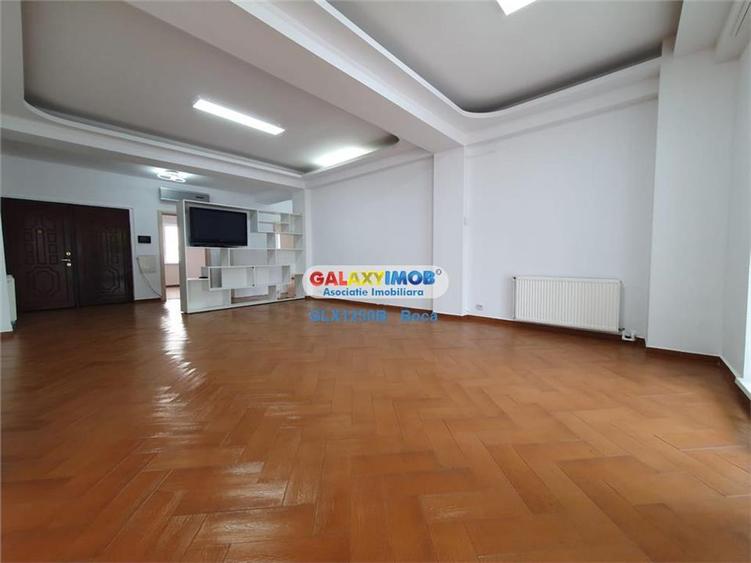 Casă cu 4 camere cu Centrală Termică în Timpuri Noi