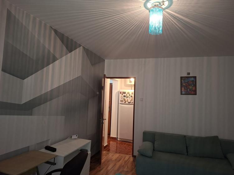 Garsonieră decomandată, mobilată în Pantelimon