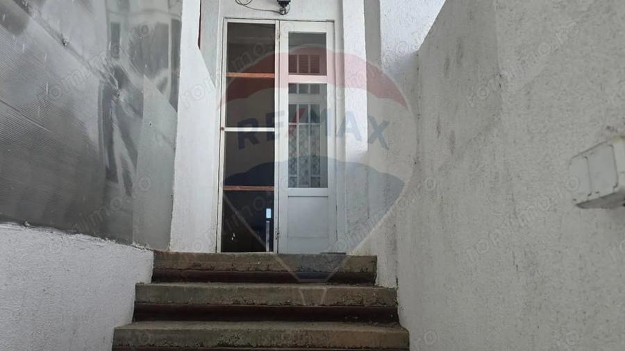 Casa / Vila cu 5 camere de vanzare in zona Central - 14