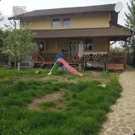 Casă individuală cu 5 camere cu Teren 700 Mp în Bod