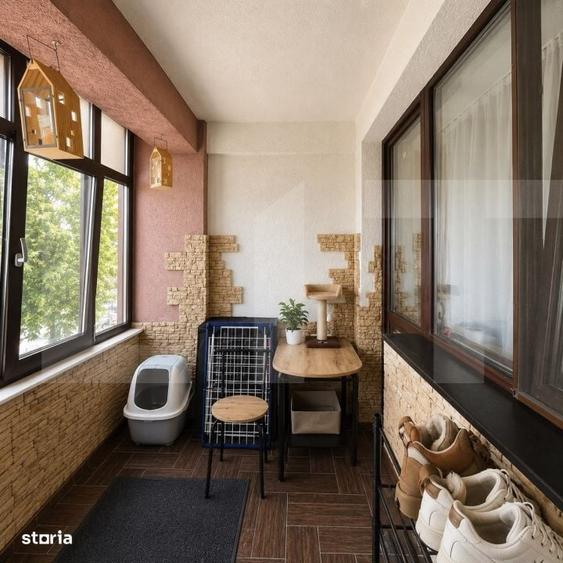 Apartament cu 3 camere decomandat în Central