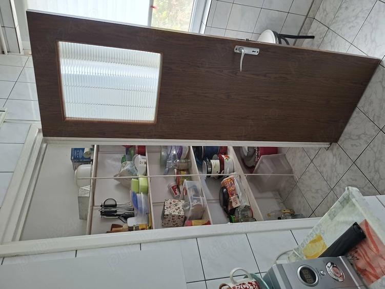 Apartament cu 4 camere decomandat în Dristor