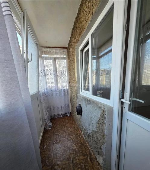 Apartament cu 2 camere decomandat în Unirii Sud
