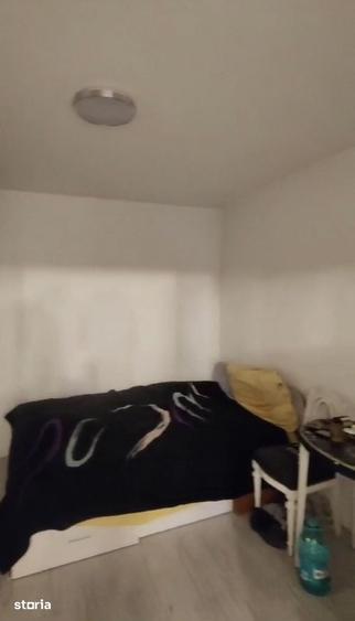 Casă cu 3 camere cu Teren 40 Mp în Lacul Tei