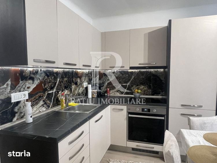Apartament cu 3 camere în Orașul Nou