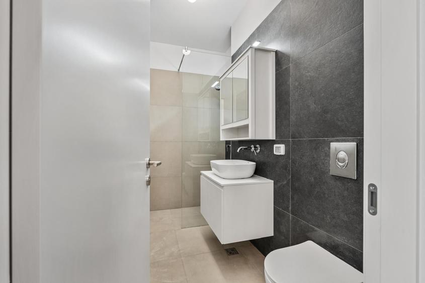 Apartament cu 2 camere, mobilat în Nordului