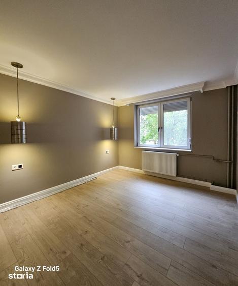 Apartament cu 2 camere în Decebal