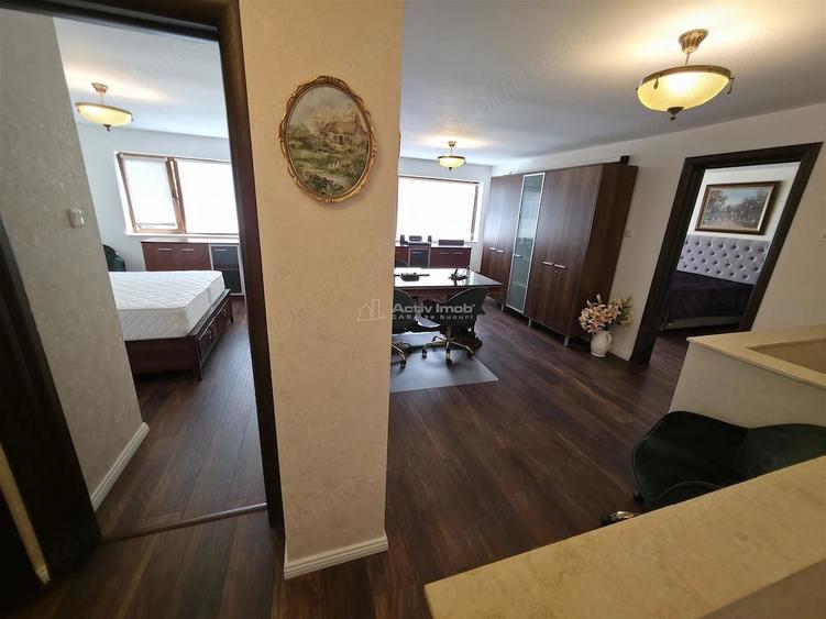 Casă cu 4 camere cu Teren 100 Mp în 1 Decembrie