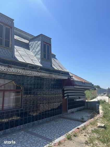 Spațiu comercial, de 700 mp, în Corod