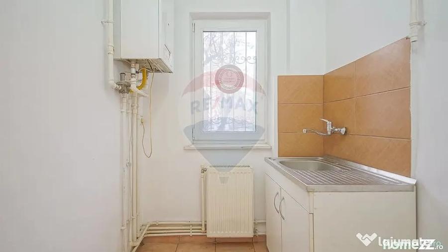 Spațiu comercial, de 40 mp, în Vlahuță