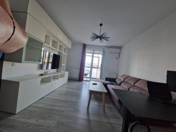 Apartament cu 2 camere decomandat, mobilat în Theodor Pallady