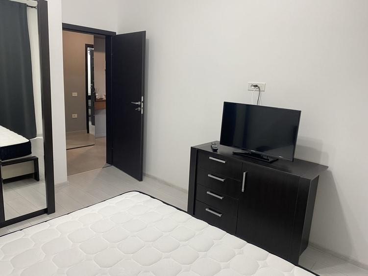 Apartament cu 2 camere decomandat în Metalurgiei