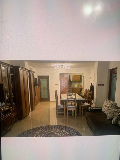 Casă cu Teren 600 Mp în Central