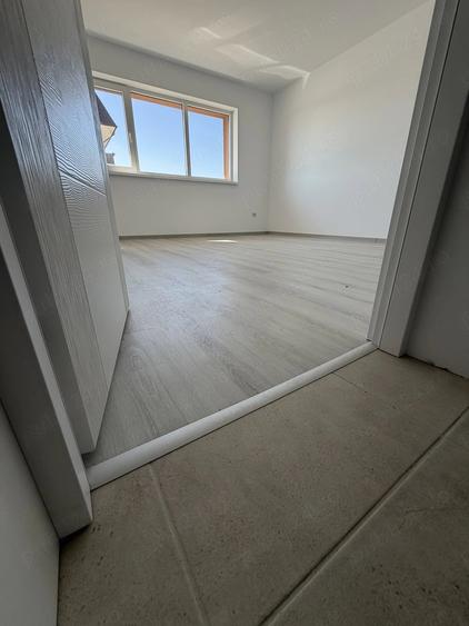 Vand apartament 2 camare brasov sanpetru - 2