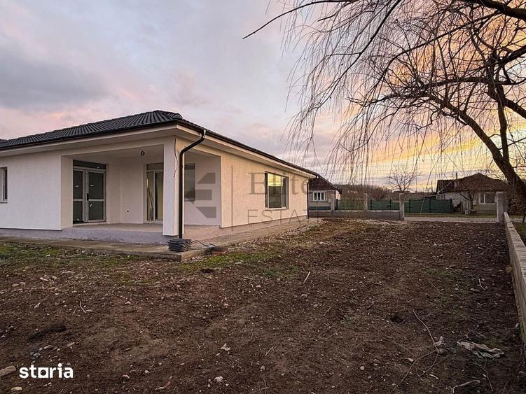 Casa noua cu 4 camere la 6 km de Oradea - 2