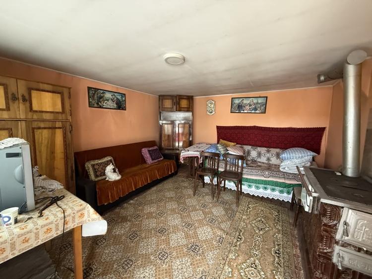 Casă individuală cu 3 camere cu Canalizare în Daia Română