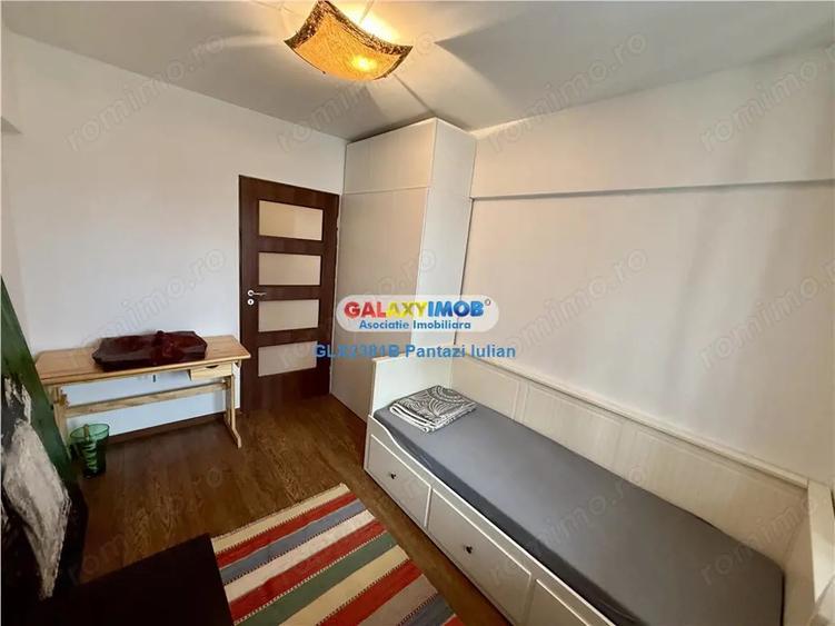 Apartament cu 3 camere decomandat, mobilat în Ștefan cel Mare