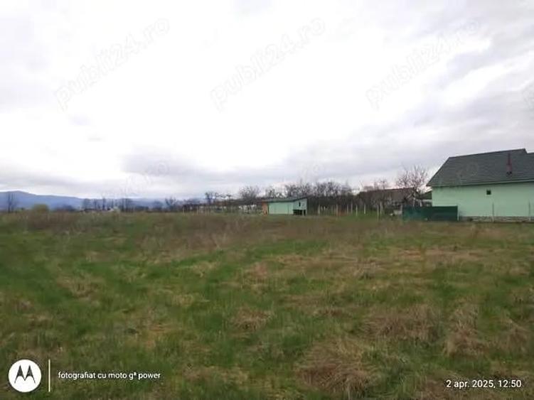 Teren de 844 mp, în Lăpuș
